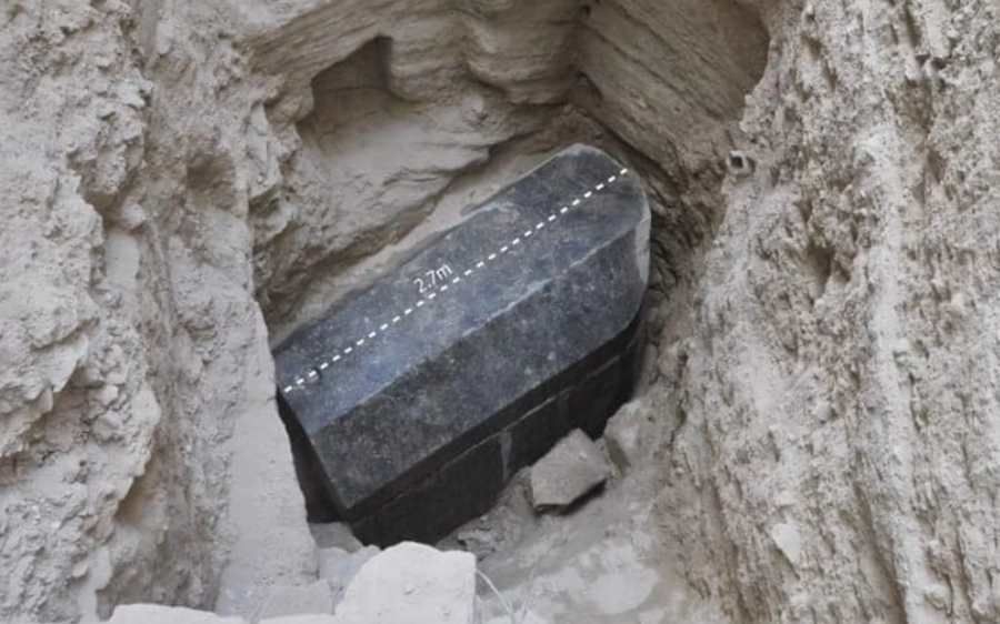 A mysterious sarcophagus from 2,000 years ago. open years